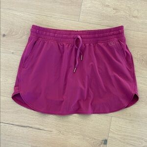 Calia by Carrie Underwood deep magenta athletic skirt - Medium